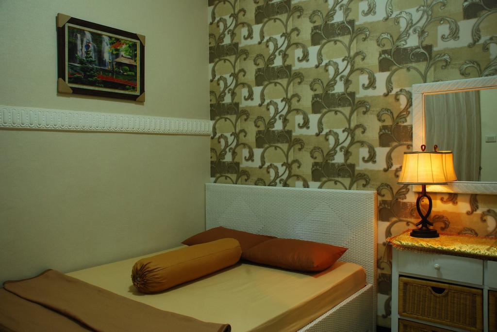Griya Nelwan Guest House Malang Quarto foto